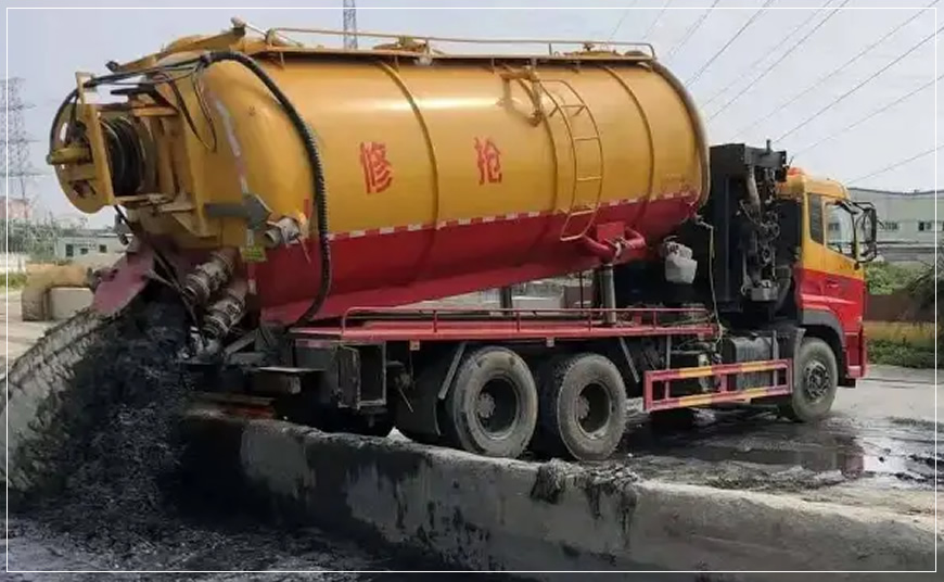 扎赉诺尔沉淀池清理案例